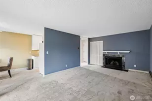 2222 NE 92nd St, Seattle, WA 98115 - Photo 11