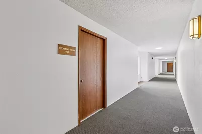 2222 NE 92nd Street #208, Seattle, WA 98115 - Photo 29