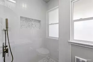6400 44th Ave S, Seattle, WA 98118 - Photo 15