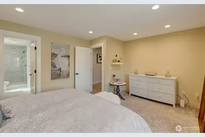 7030 Lower Ridge Road, Everett, WA 98203 - Photo 27