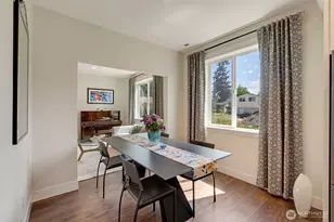 7030 Lower Ridge Rd, Everett, WA 98203 - Photo 9