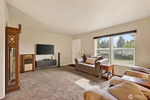 2420 Fords Prairie Ave, Centralia, WA 98531 - Photo 9