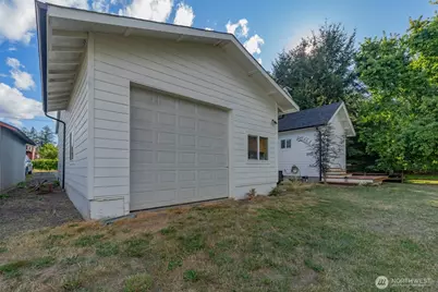 108 SW Campbell Street, Winlock, WA 98596 - Photo 33