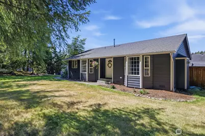 1425 128th Drive NE, Lake Stevens, WA 98258 - Photo 3