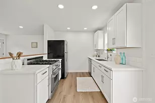 7056 S 128th St, Seattle, WA 98178 - Photo 11
