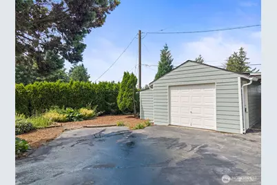 7056 S 128th Street, Seattle, WA 98178 - Photo 23