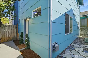 9054 17th Ave SW, Seattle, WA 98106 - Photo 1