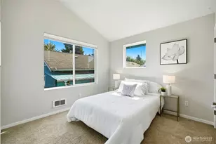 9054 17th Ave SW, Seattle, WA 98106 - Photo 17