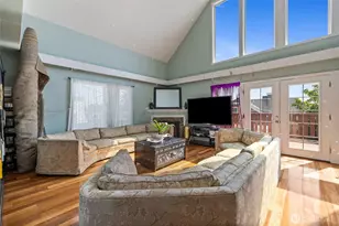3565 E M St, Tacoma, WA 98404 - Photo 5