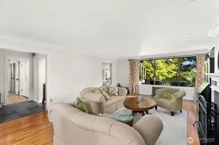 1805 NW 95th St, Seattle, WA 98117 - Photo 5