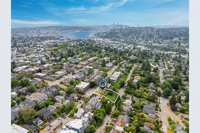 4311 Greenwood Avenue N, Seattle, WA 98103 - Photo 29
