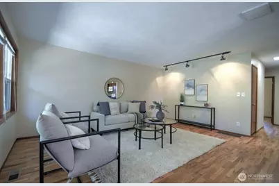 1335 5th Avenue SE, Olympia, WA 98501 - Photo 5