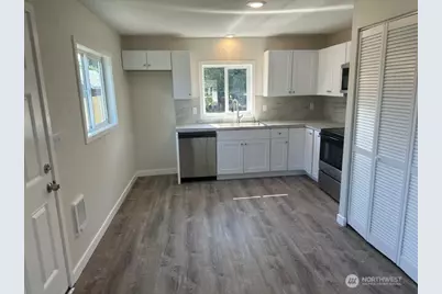 210 24th Avenue, Longview, WA 98632 - Photo 3