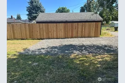 210 24th Avenue, Longview, WA 98632 - Photo 21