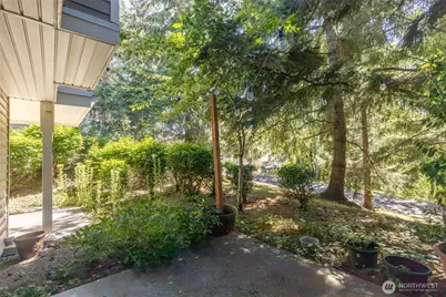 18585 NE 57th Street, Redmond, WA 98052 - Photo 29