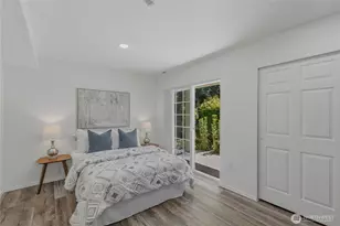 18585 NE 57th St, Redmond, WA 98052 - Photo 27