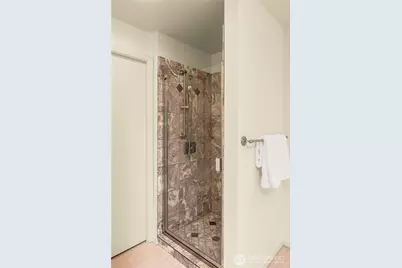 18316 NE 133rd Street, Redmond, WA 98052 - Photo 15