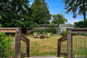 8915 218th St SW, Edmonds, WA 98026 - Photo 25