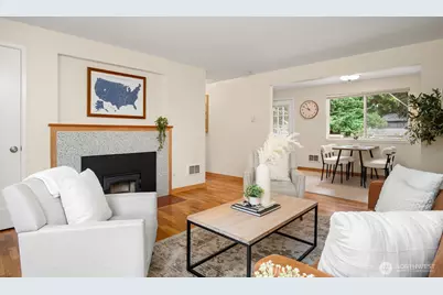 8915 218th Street SW, Edmonds, WA 98026 - Photo 5