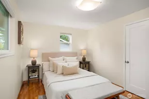 8915 218th St SW, Edmonds, WA 98026 - Photo 15