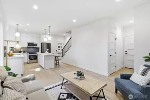 13353 25th Ave NE, Seattle, WA 98125 - Photo 9