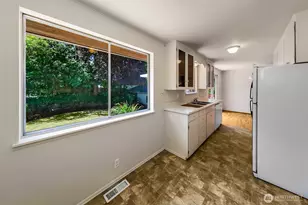 20631 2nd Ave S, Des Moines, WA 98198 - Photo 9