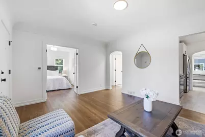 13349 25th Avenue NE, Seattle, WA 98125 - Photo 7
