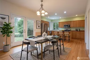 21017 Springhaven Way E, Bonney Lake, WA 98391 - Photo 15