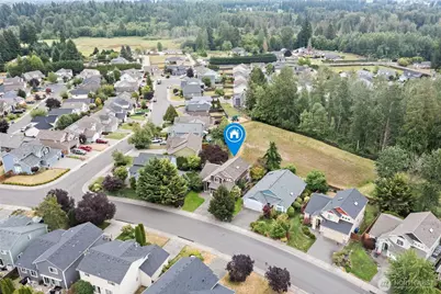 21017 Springhaven Way E, Bonney Lake, WA 98391 - Photo 3