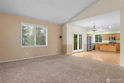 21017 Springhaven Way E, Bonney Lake, WA 98391 - Photo 11