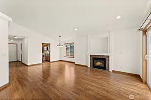 628 S 117th St, Tacoma, WA 98444 - Photo 13