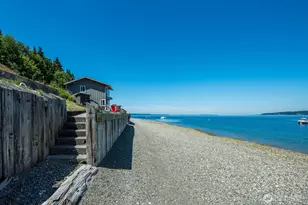 3365 Shoreline Dr, Camano Island, WA 98282 - Photo 37