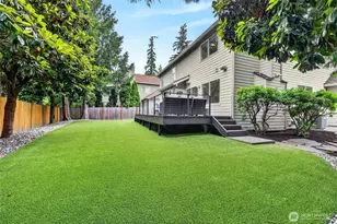 22711 SE 27th St, Sammamish, WA 98075 - Photo 35
