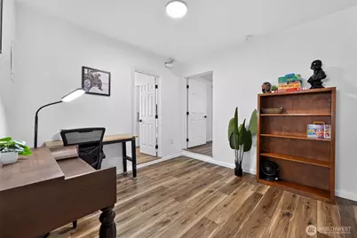 14808 131st Avenue SE, Renton, WA 98058 - Photo 5