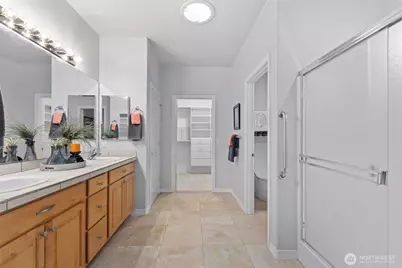 23011 NE 124th Place, Redmond, WA 98053 - Photo 15