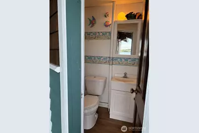 9946 Johnson Point Road NE, Olympia, WA 98516 - Photo 27