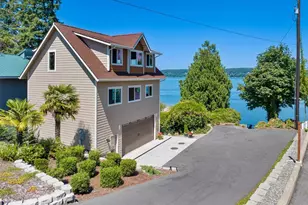 9946 Johnson Point Rd NE, Olympia, WA 98516 - Photo 3