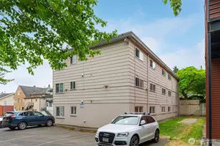 34 W Cremona St, Seattle, WA 98119 - Photo 9