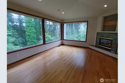 837 NW 205th Street, Shoreline, WA 98177 - Photo 15