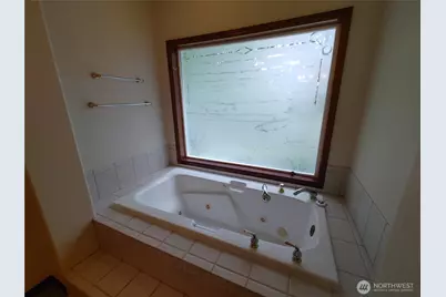837 NW 205th Street, Shoreline, WA 98177 - Photo 23