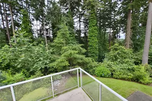 837 NW 205th St, Shoreline, WA 98177 - Photo 9