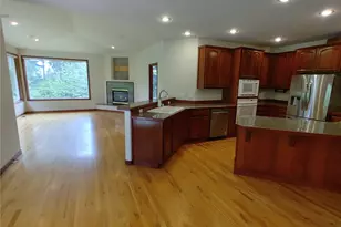 837 NW 205th St, Shoreline, WA 98177 - Photo 17