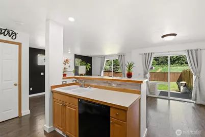 10714 185th Avenue E, Bonney Lake, WA 98391 - Photo 11