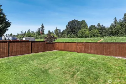 10714 185th Avenue E, Bonney Lake, WA 98391 - Photo 33