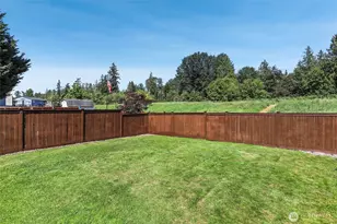 10714 185th Ave E, Bonney Lake, WA 98391 - Photo 33