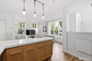 1950 18th Ave NE, Issaquah, WA 98029 - Photo 13