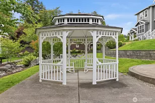 1950 18th Ave NE, Issaquah, WA 98029 - Photo 27