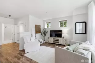 1950 18th Ave NE, Issaquah, WA 98029 - Photo 5