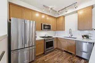 1950 18th Ave NE, Issaquah, WA 98029 - Photo 11