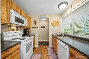 11618 Breaker Way, Anderson Island, WA 98303 - Photo 13